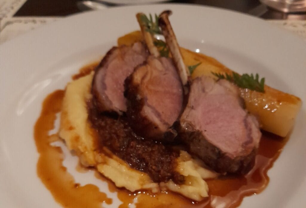 Lamb Main Angel Hotel 2 1024x697