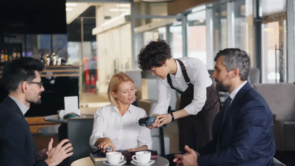 The Communication Gap Killing Your Restaurant”